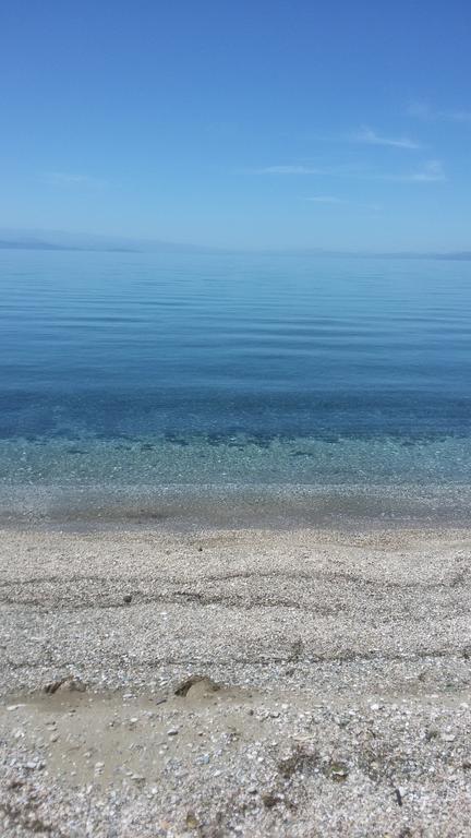 Villa Stelios Seaside House Lefokastro Esterno foto